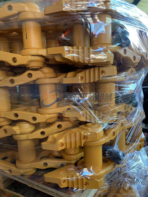 D65 Track Link Ass`Y Cadena de cadena DT Parts Piezas del tren de rodaje de la niveladora